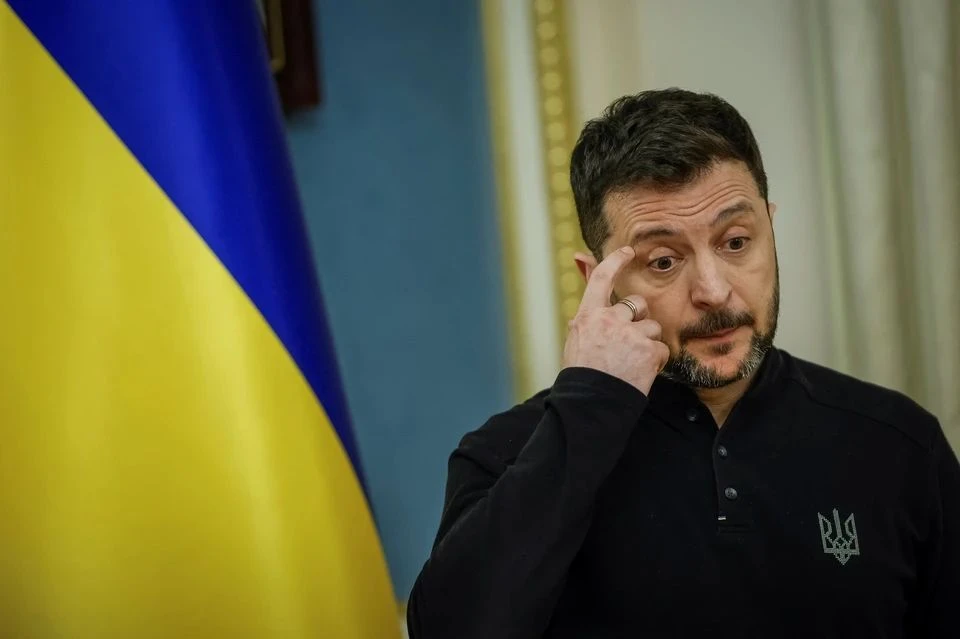 Владимир Зеленский собрал чемоданы в Великобританию: что произошло