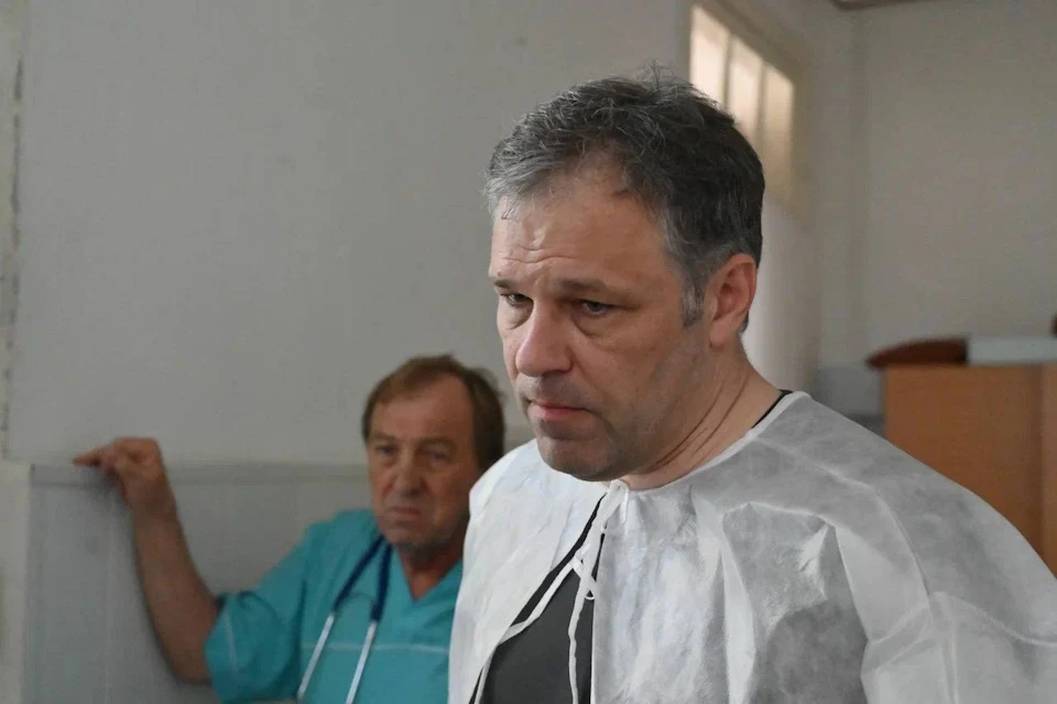 Посол по особым поручениям МИД России посетил больницы Скадовска, Алёшек и Каховки Фото: ТГ-канал Владимира Сальдо