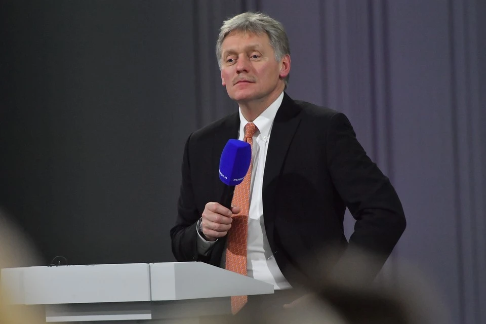 Песков: НАТО нужно нарисовать монстра, на роль которого подходит Россия