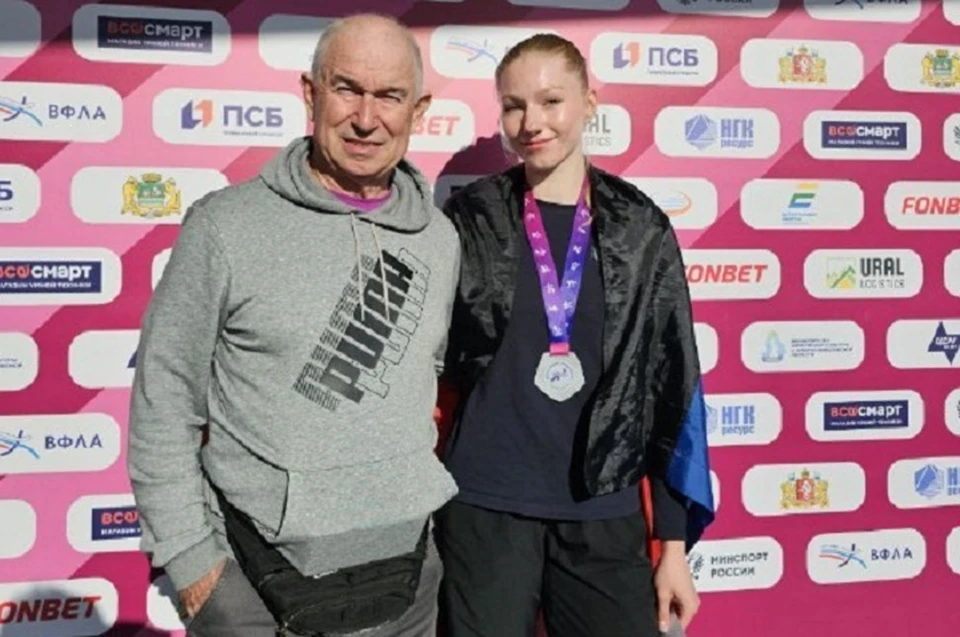Спортсменка София Сямро показала отличный результат и установила личный рекорд в беге на 200 метров. Фото: ТГ/Мартынов