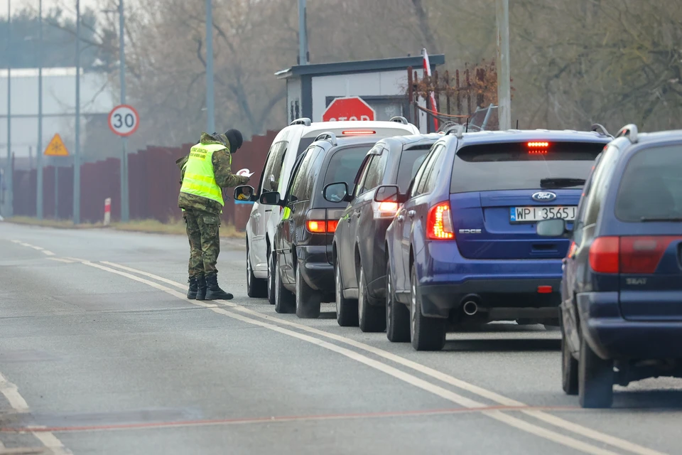 Туск: В Польше временно ввели пограничный контроль с Германией и Литвой