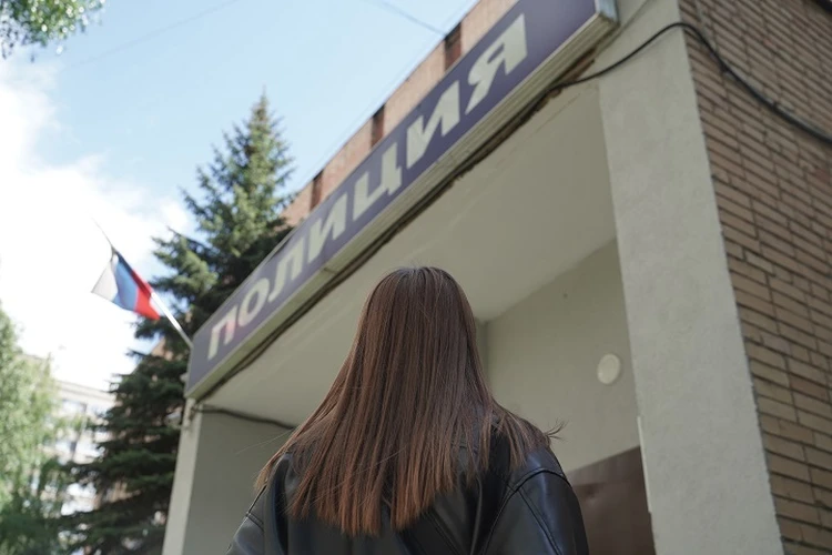 Афера на миллион: Ростовчанка в декрете подбила мужа и друга на кражу товаров с маркетплейса