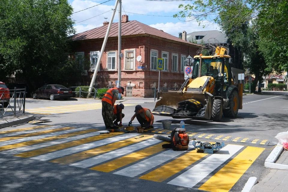 В настоящее время работы продолжаются на улице Агрономической