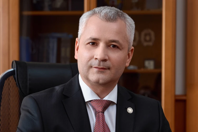 Василий Медведев, «Росинкас»: «Финансирование извне останавливает внутреннее стремление к успеху»