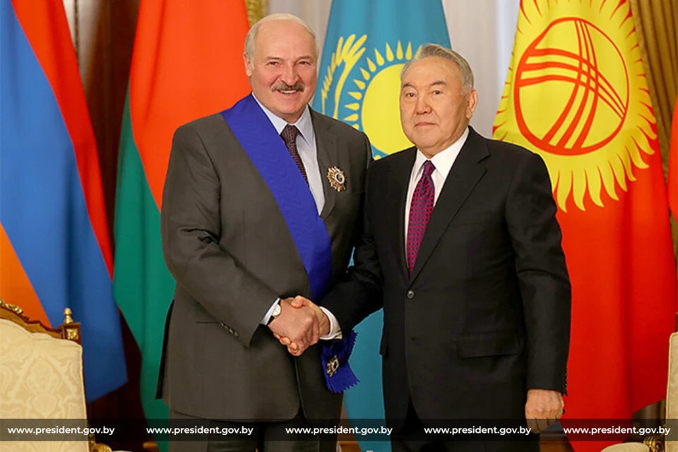 Лукашенко поздравил первого президента Казахстана Нурсултана Назарбаева с юбилеем. Снимок носит иллюстративный характер. Фото: president.gov.by