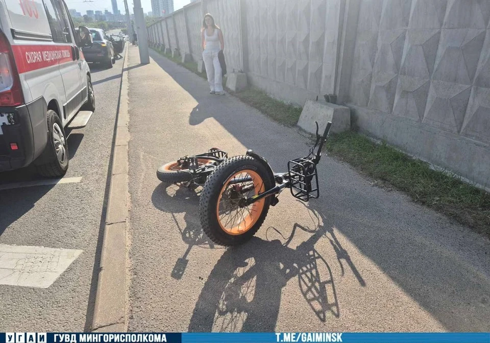 В Минске на велосипедиста наехали дважды. Фото: УГАИ ГУВД Мингорисполкома.