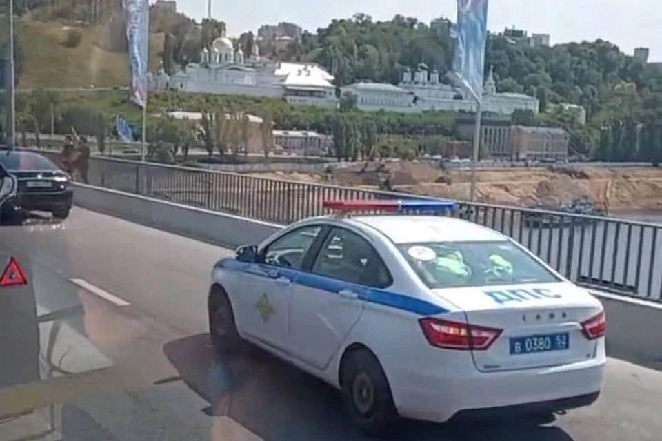 Две аварии произошли на Канавинском мосту.