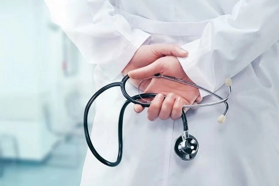С жителя Владимира взыскали 822 тысячи рублей за отказ работать в госклинике