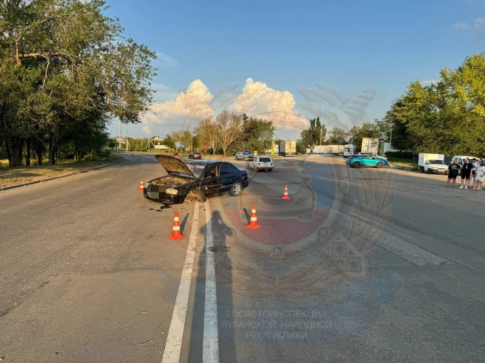 В аварии пострадали двое несовершеннолетних. Фото: УГИБДД МВД по Луганской Народной Республике