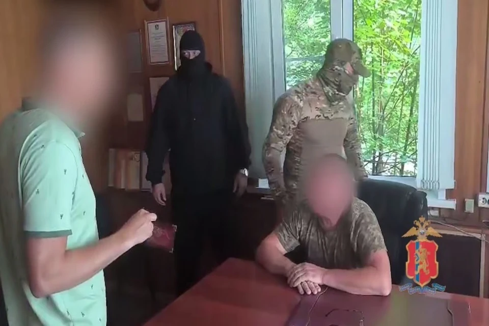 Фото: стоп-кадр видео МВД по Красноярскому краю