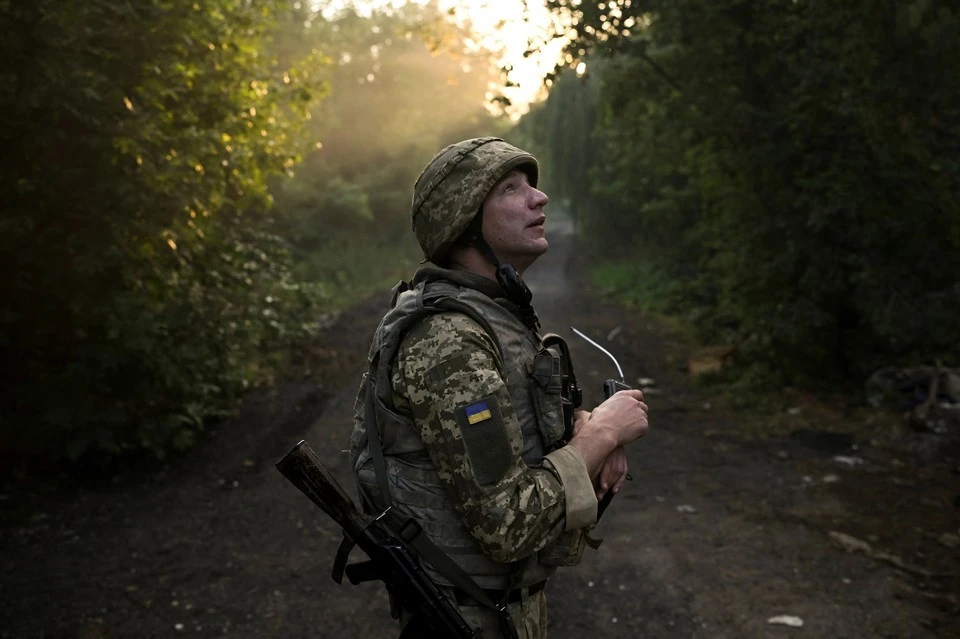 Le Monde: Зеленский намеренно занижает число погибших боевиков ВСУ
