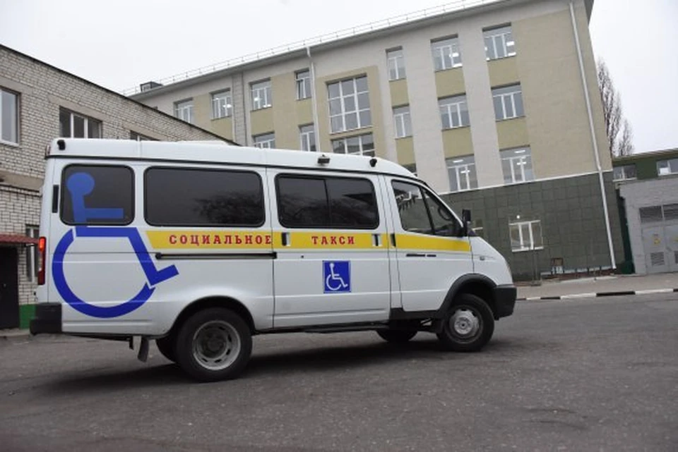 В Белгородской области порядка 600 жителей воспользовались услугой «Социальное такси»