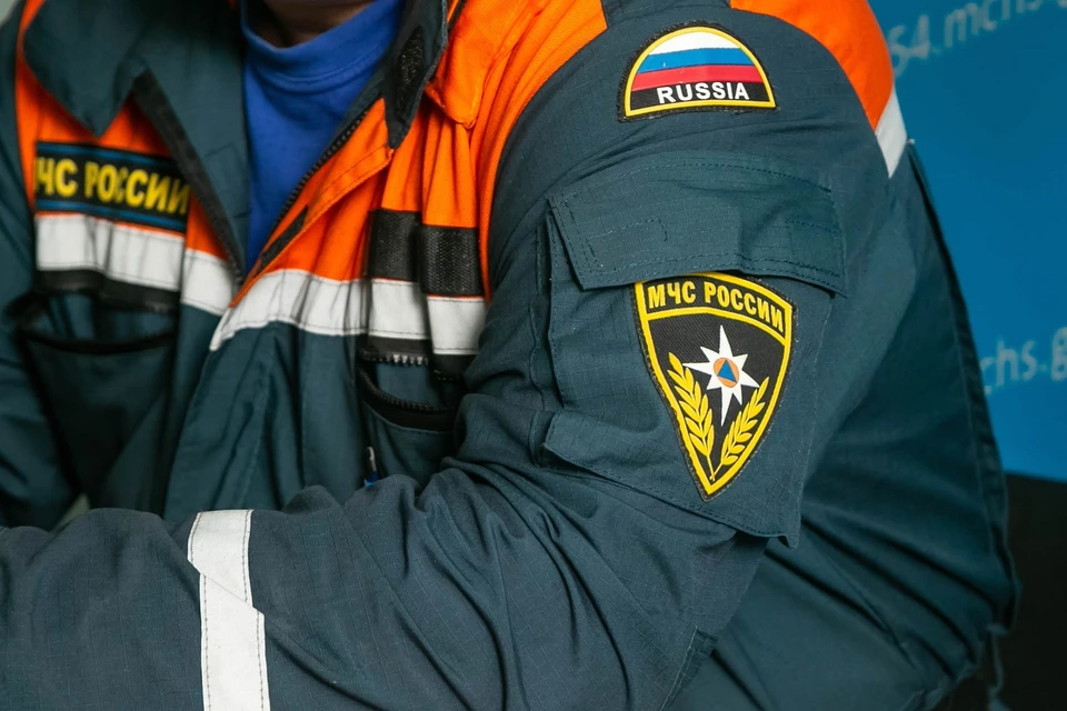 В Енисейске обрушилась дамба через реку Мельничную