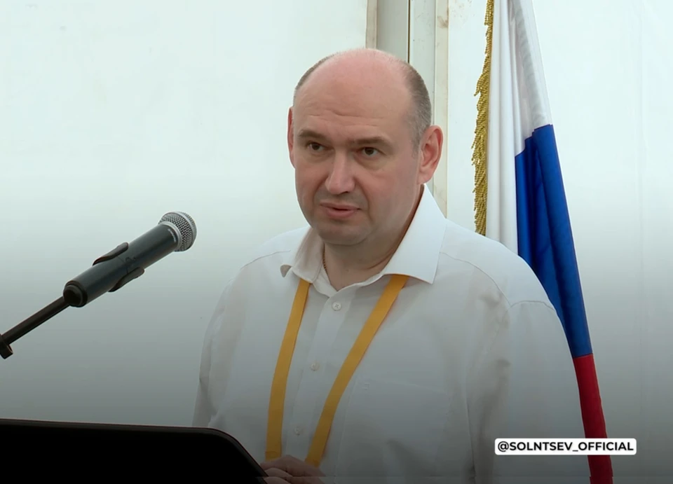 Врио губернатора Евгений Солнцев встретился с аграриями на традиционном Дне поля. Фото: скриншот видео Телеграм-канал Евгения Солнцева.