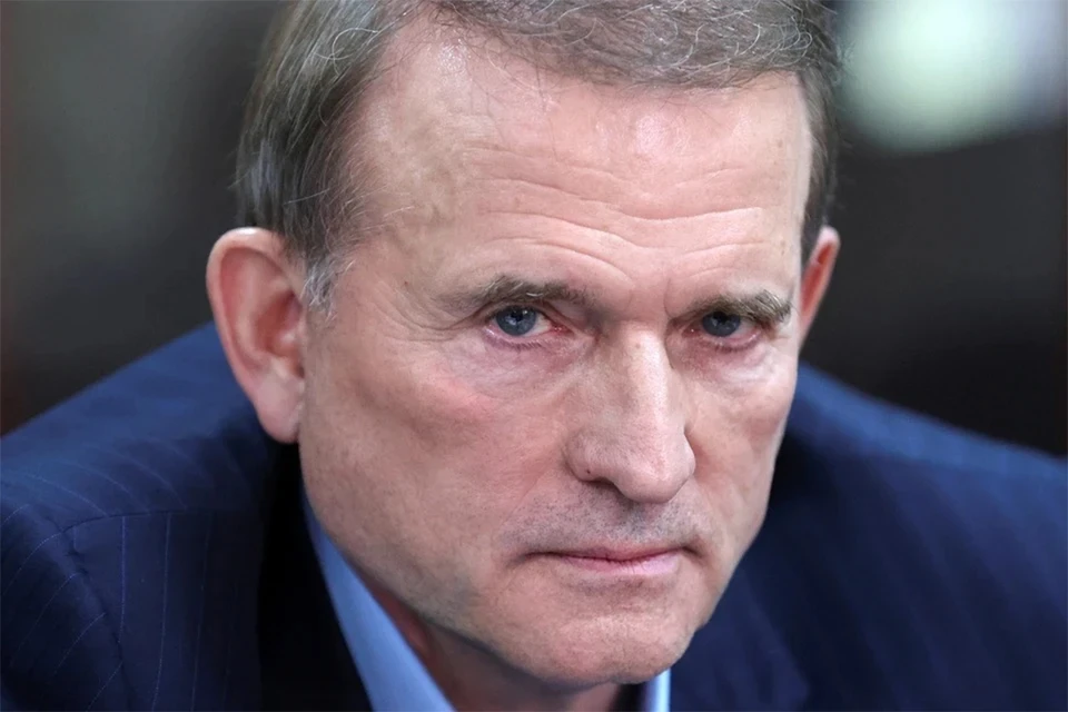 Медведчук заявил, что Украина должна объединиться с Россией.