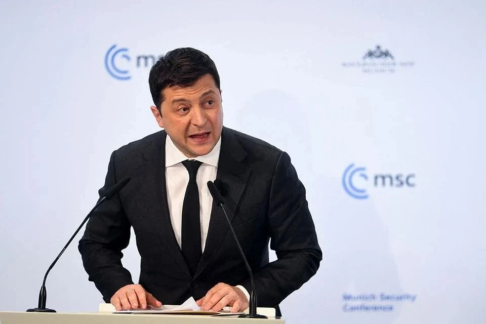 Зеленский собирается устроить шоу из встречи с Путиным: на Западе рассказали план Киева