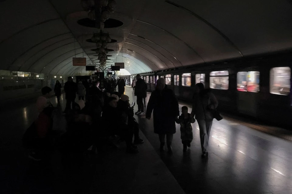 В Киеве закрыли станцию метро из-за подозрительного предмета