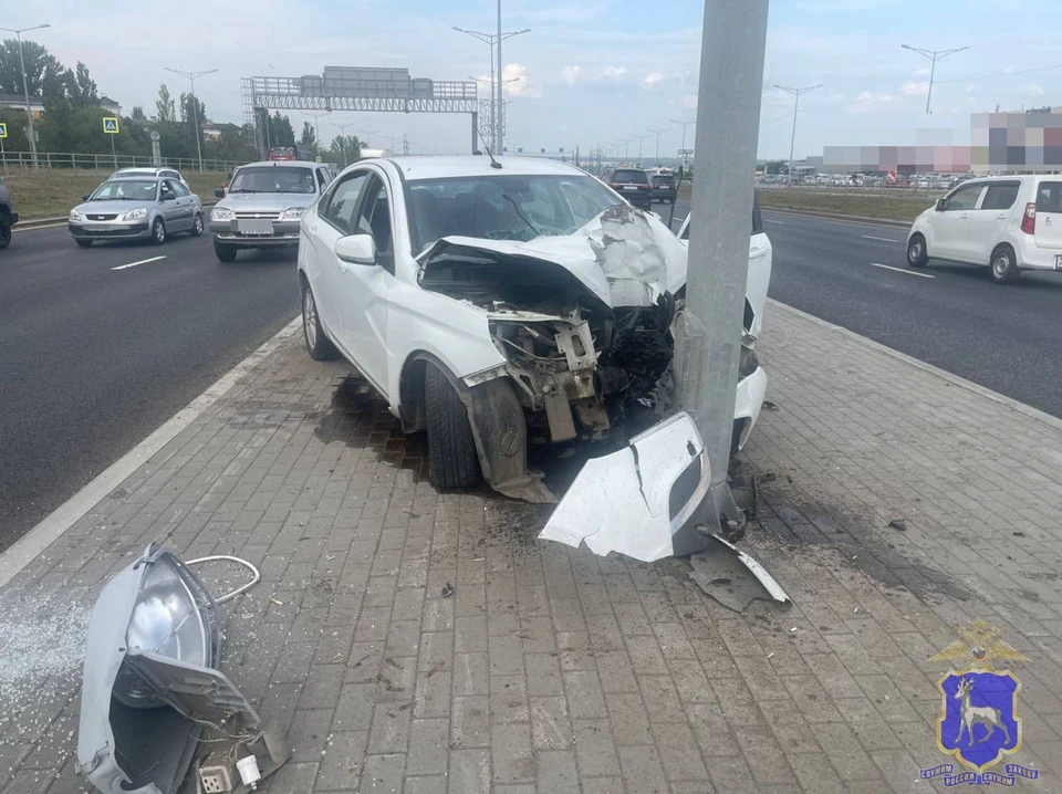 Водитель скончался до приезда скорой медицинской помощи.