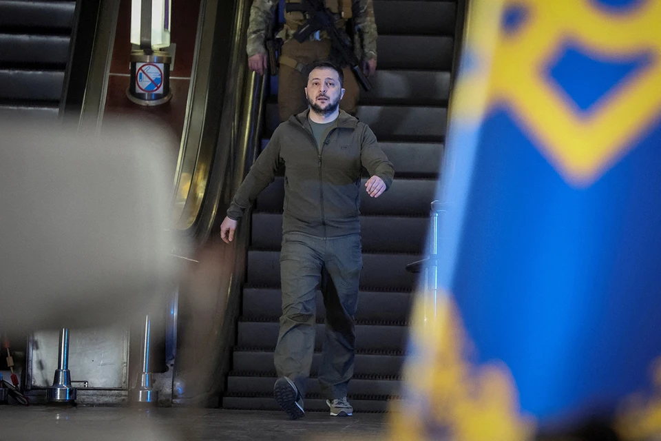 Украинцы начали верить, что отставка и уход Зеленского - вопрос времени.