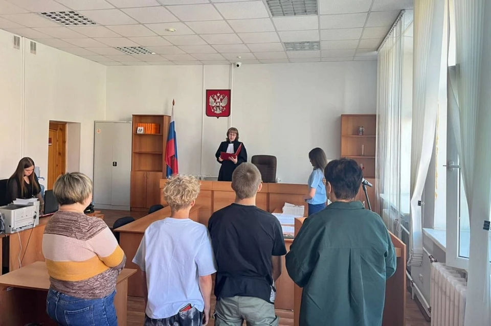Отморозков признали виновными по статье «Вымогательство». Фото: прокуратура Свердловской области