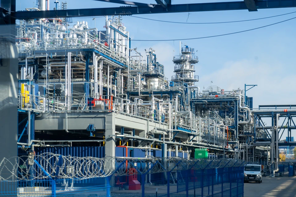 Минэнерго Румынии объявило режим ЧС из-за грязной азербайджанской нефти