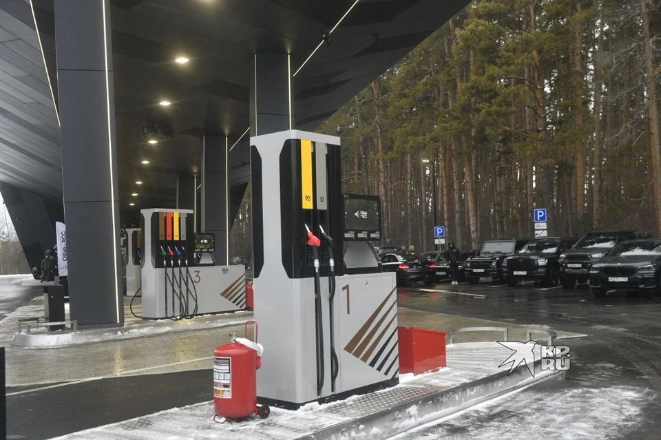 В Екатеринбурге продолжают расти цены на топливо