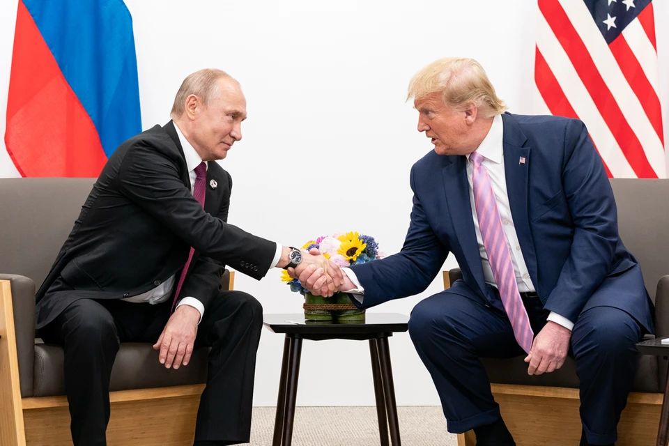 Президент России Владимир Путин и США Дональд Трамп