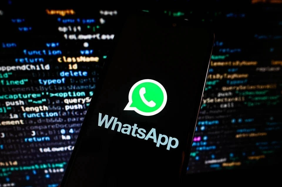 В работе WhatsApp* произошёл масштабный сбой 11 августа