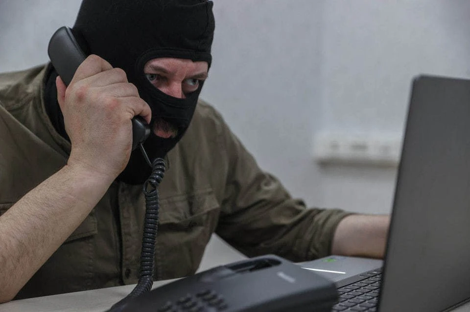 Мошенники под видом военкоматов крадут аккаунты на «Госуслугах»