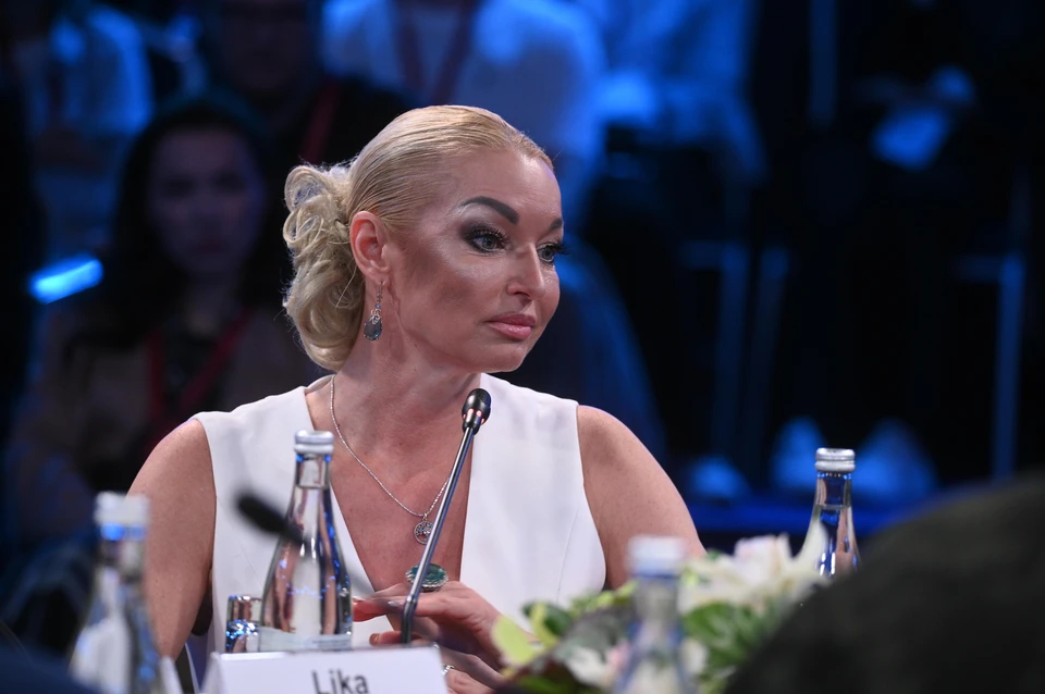 Дочь Анастасии Волочковой не позвала ее на свою свадьбу