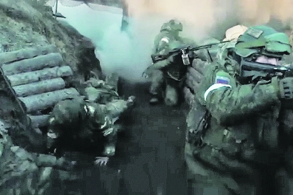 Военный блок фильма снимали во Владимирской и Московской областях. Стоп-кадр фильма