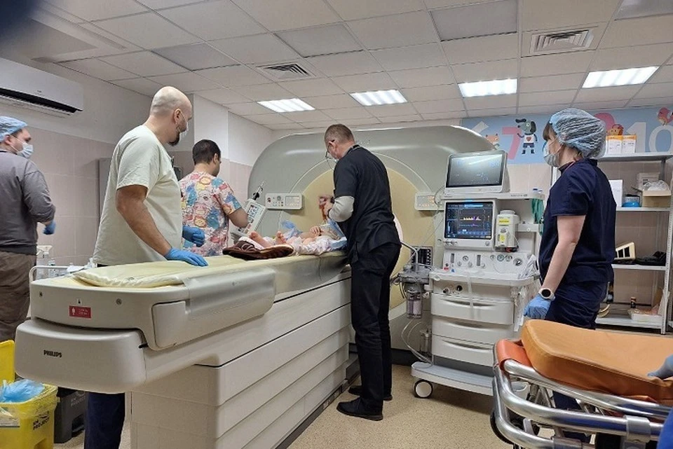 Валю Королева будут лечить до Нового года. Фото: РДКБ