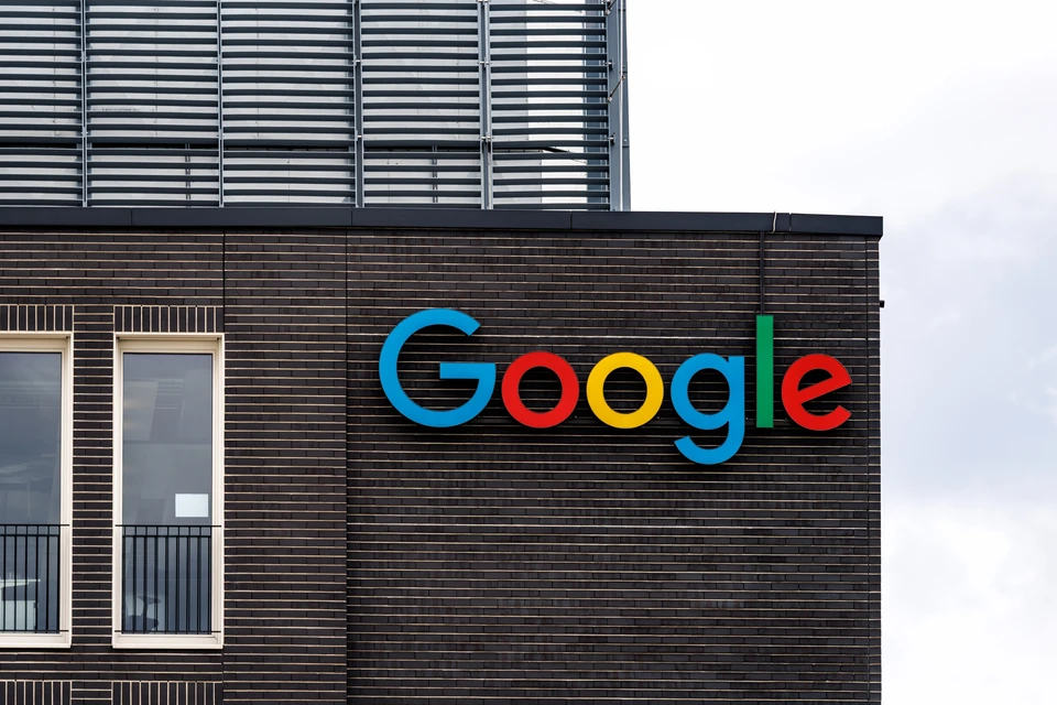 В РФ заработала нейросеть Google Gemini