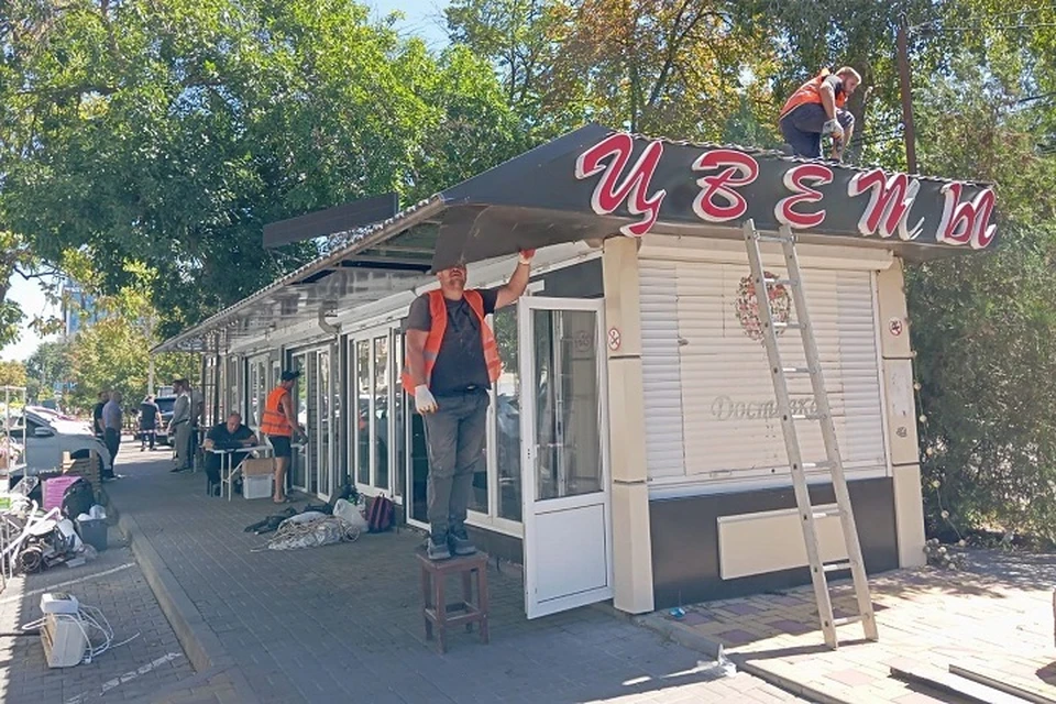 Накануне в Ростове снесли несколько незаконных цветочных киосков. Фото: сайт правительства Ростовской области