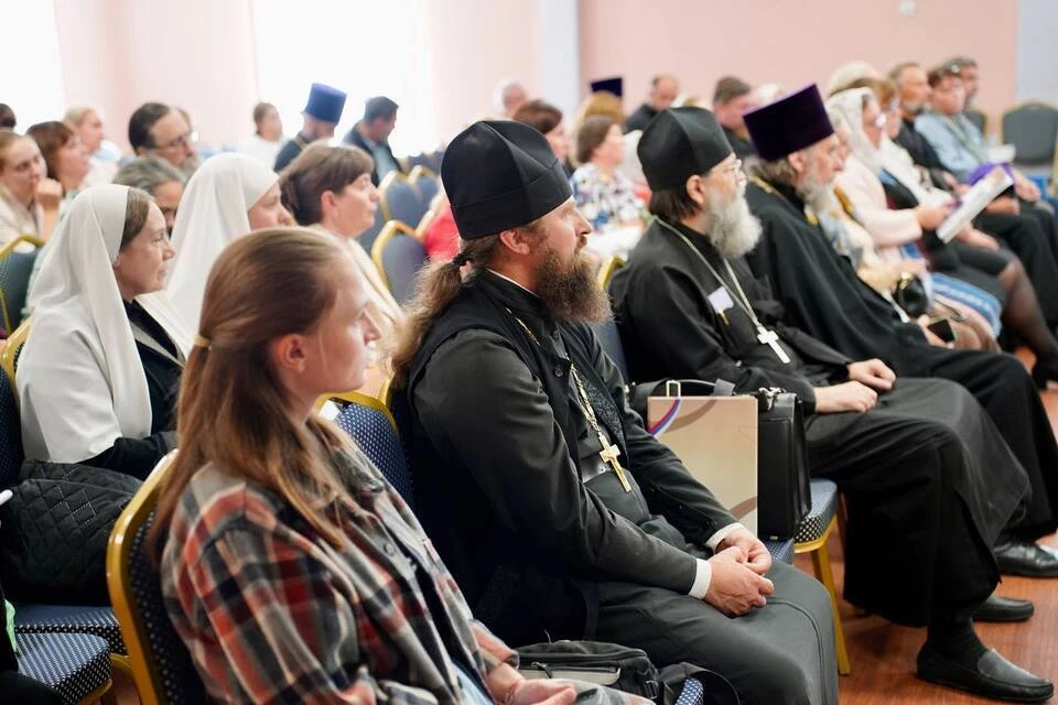 Задачи были определены на совещании перед новым учебным годом. Фото: Тверская епархия.