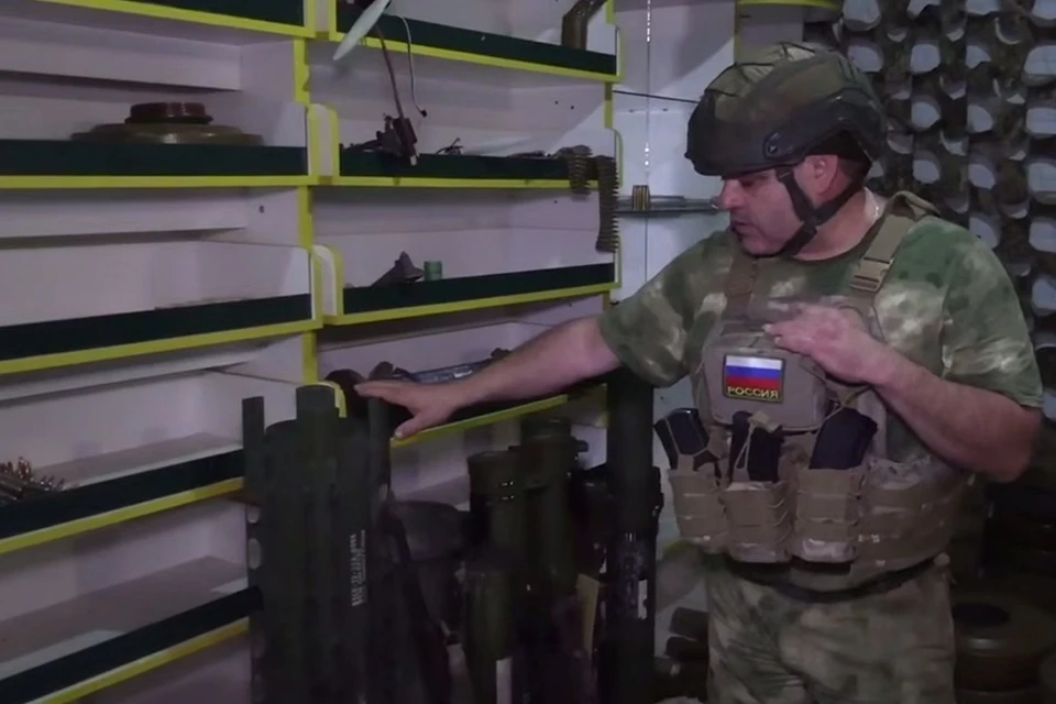 В Селидово полицейские продолжают выявлять схроны с НАТОвскими боеприпасами. Фото: МВД по ДНР