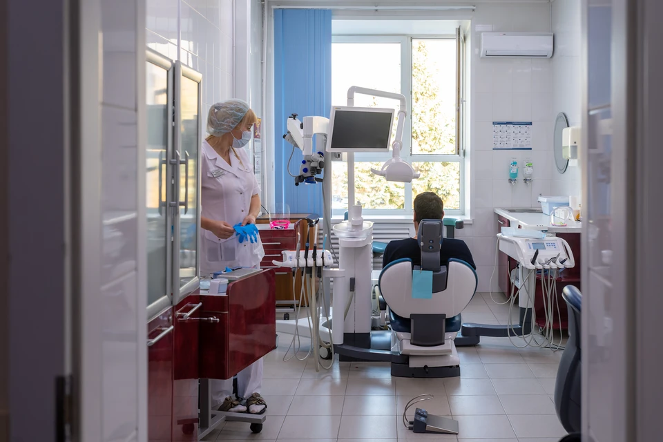 Зубная боль способна изменить привычное положение головы и вызвать перенапряжение мышц
