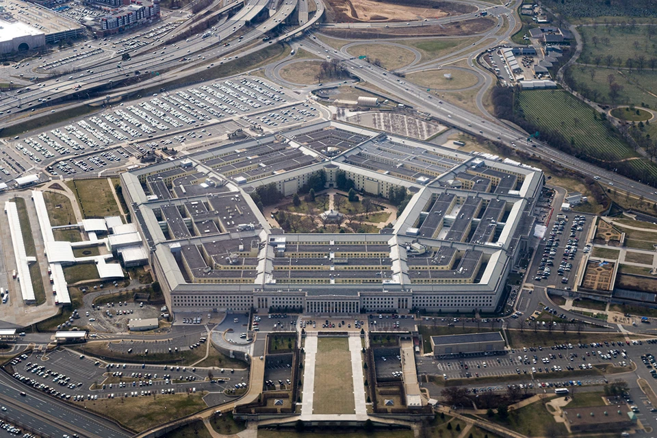 США направили в Гренландию летающий командный пункт для управления ядерными подлодками.