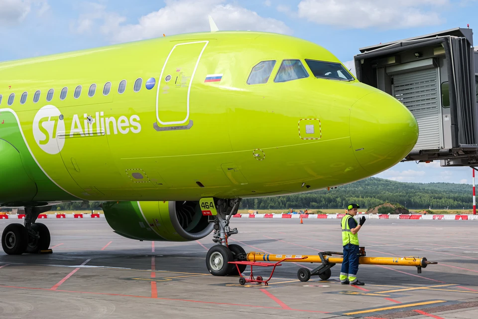 Самолет S7 Airlines из Новосибирска избежал опасного сближения.