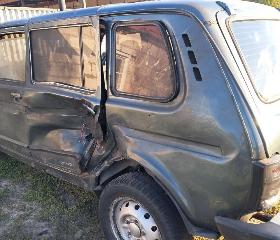 Повреждения получили фасады, окна, ограждения домов, машины и предприятия. Фото Telegram-канала губернатор Белгородской области