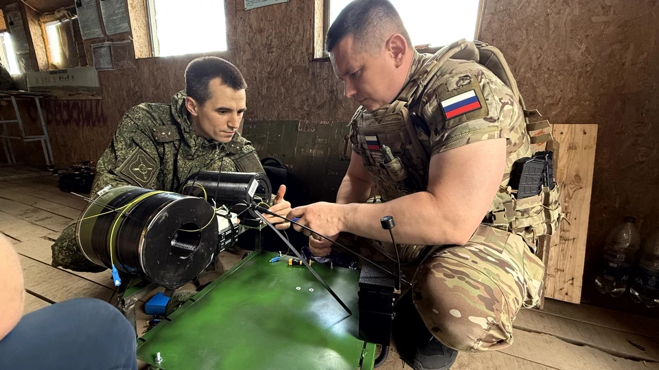 Два украинских дрона сбили в небе над Смоленском.