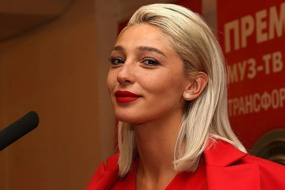 Анастасия Ивлеева запатентовала название своего шоу «Чегеря»