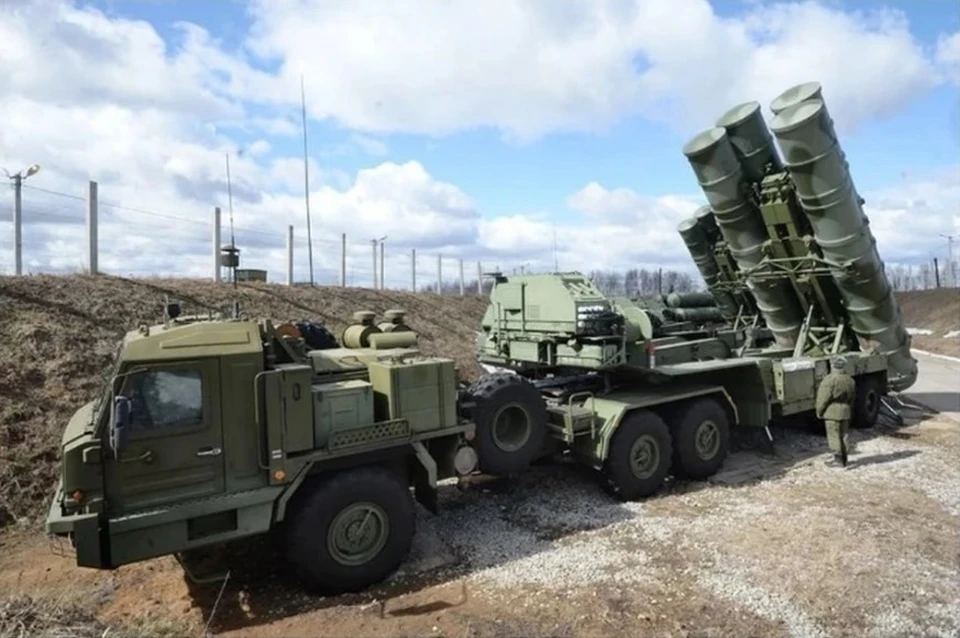 Силы ПВО России сбили два снаряда HIMARS и 170 БПЛА Украины за сутки