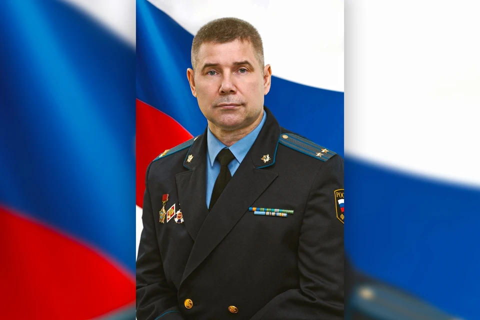 Валерий Владимирович Берняцкий в ФССП работает с 1999 года. Фото: r51.fssp.gov.ru/