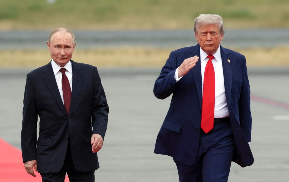 Трамп опубликовал фото с Путиным после переговоров с лидерами ЕС