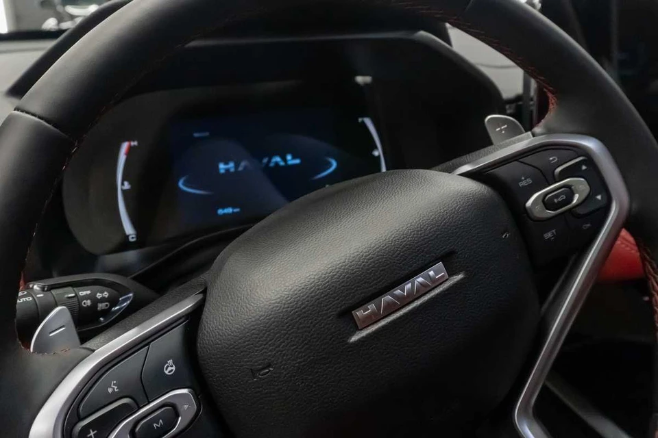 По калужскому конвейеру прошел тысячный кузов кроссовера Haval M6. Di.pres / Shutterstock.com / Fotodom