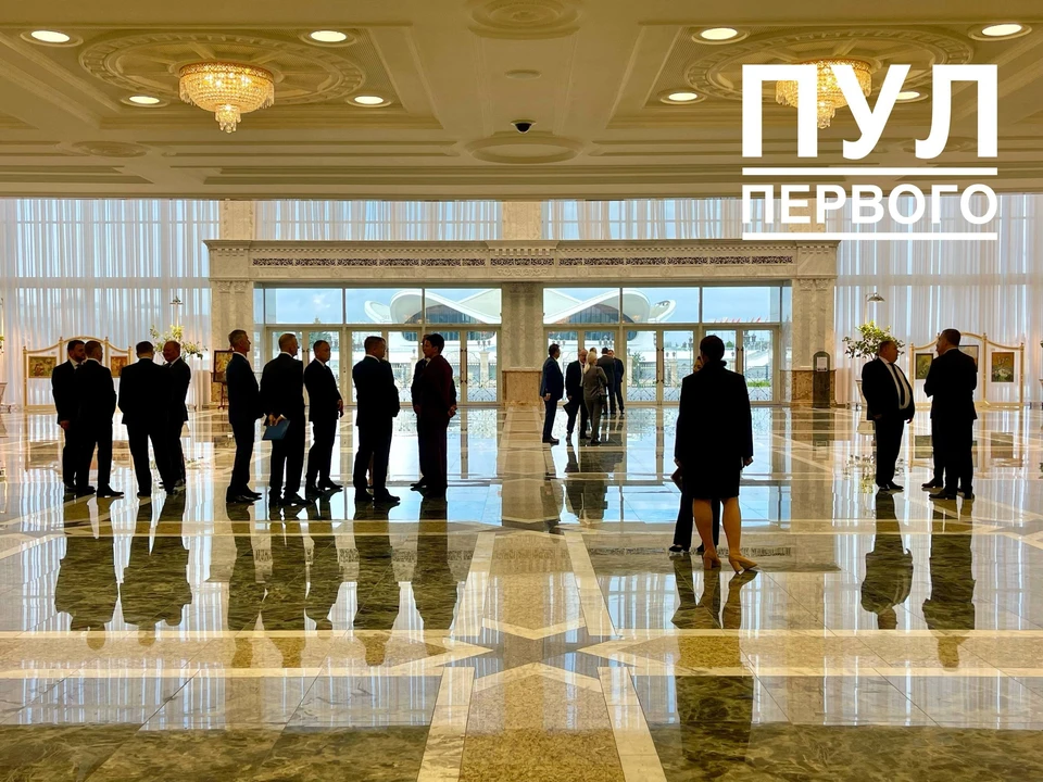 Александр Лукашенко собрал 255 человек на совещание по банковской системе Беларуси. Фото: тлеграм-канал «Пул Первого»