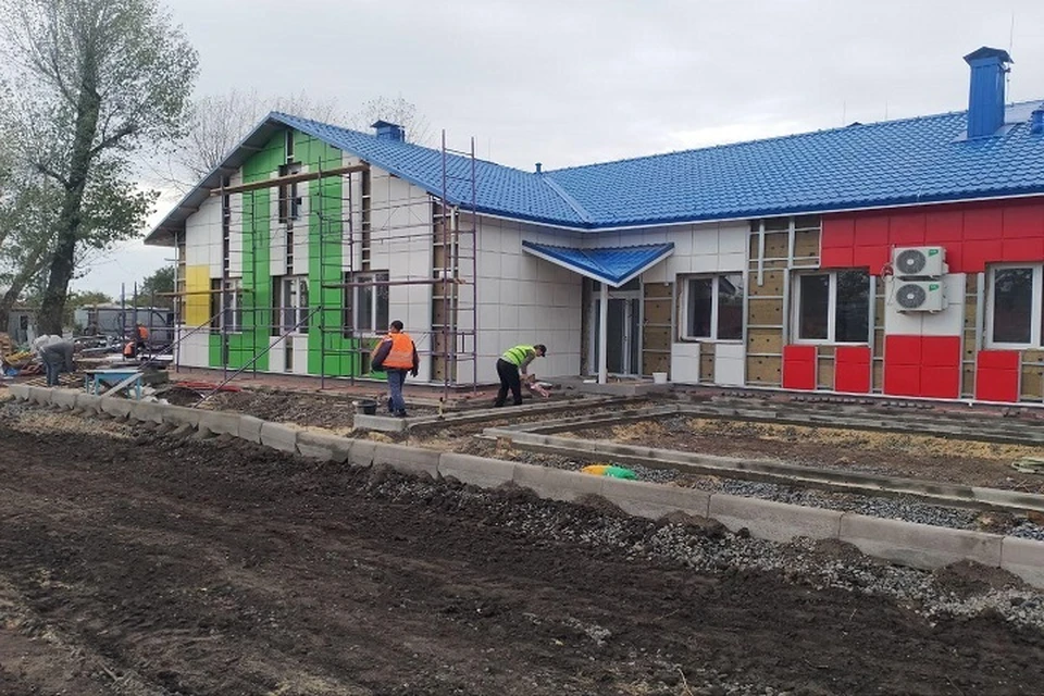 Московская область восстанавливает школы и детсады в Новоазовском округе. Фото: t.me/novoazovskiy_region