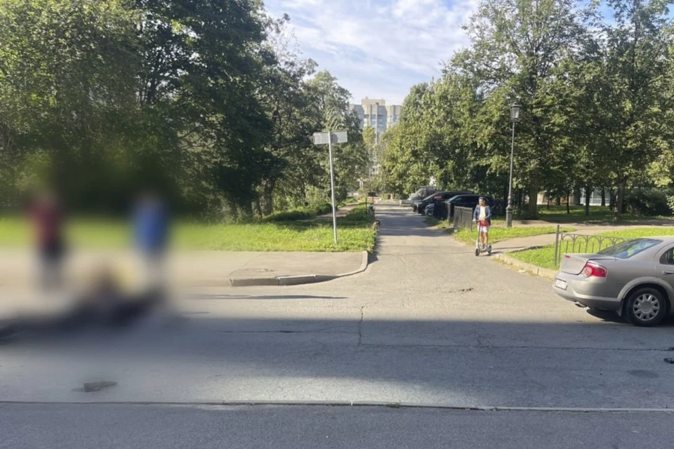 Мужчину госпитализировали в тяжелом состоянии. Фото: t.me/spb_police78