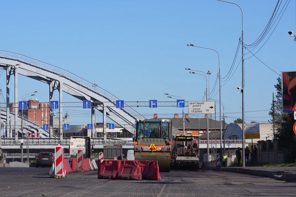 Дорожное покрытие обновят на набережной Обводного канала. Фото: t.me/krti_spb